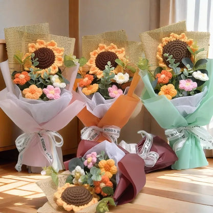 El Yapımı Tığ İşlemeli Çiçek buketi